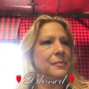 Meet your Posher, Cindy